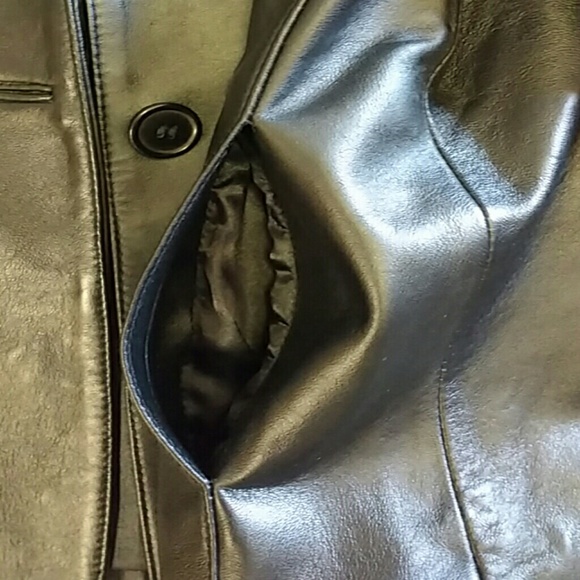 Leather blazer - Picture 3 of 5